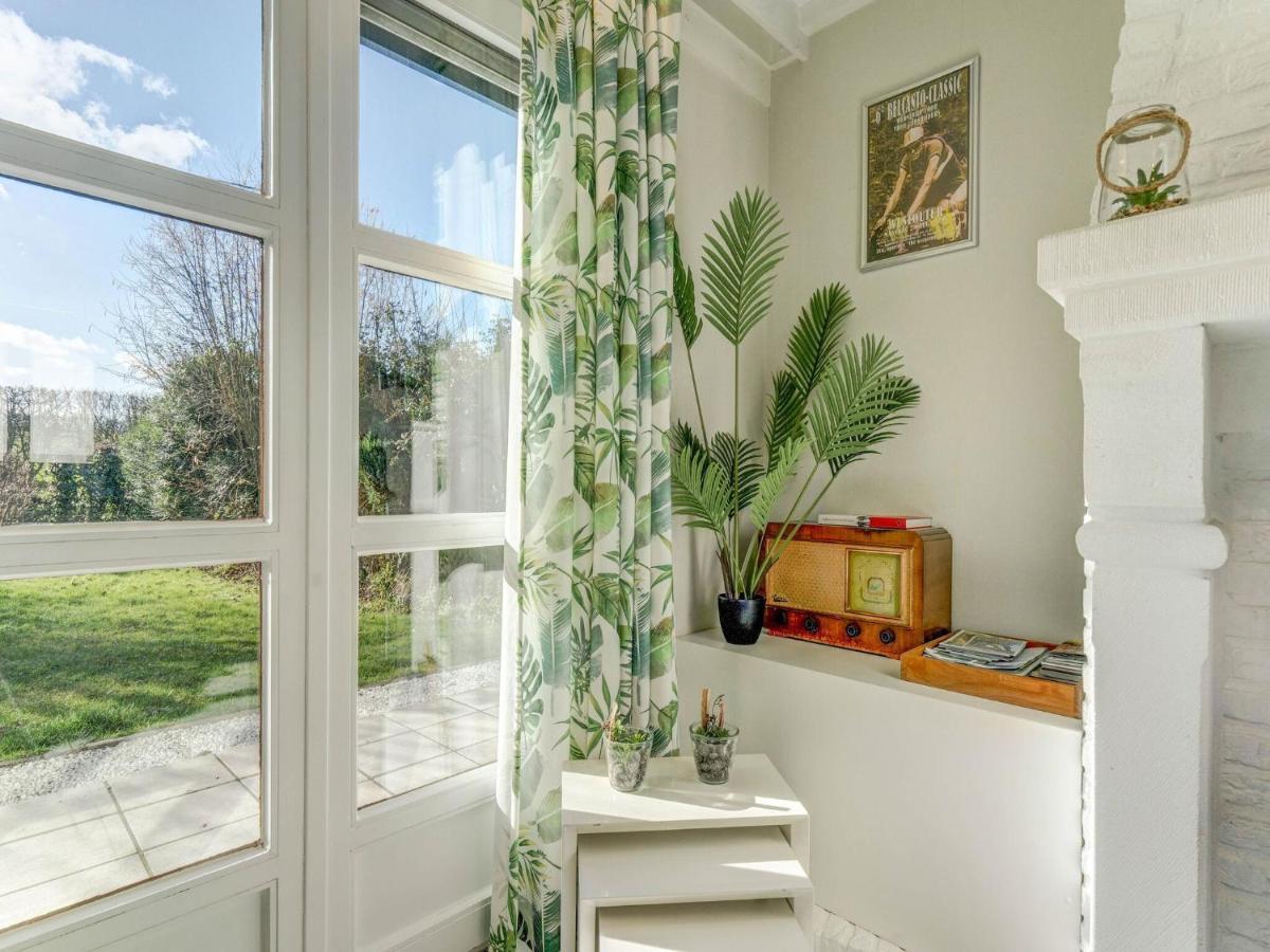 Inviting In With Garden